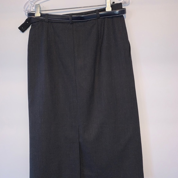 Aquascutum Pencil Skirt - Picture 5 of 5